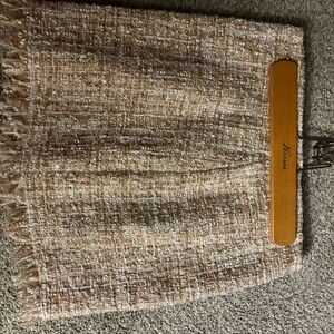 Soft pink tweed mini skirt